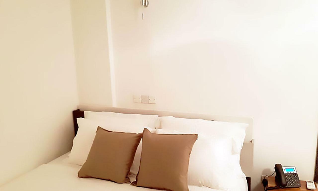Hotel Amina Residency Malé Esterno foto