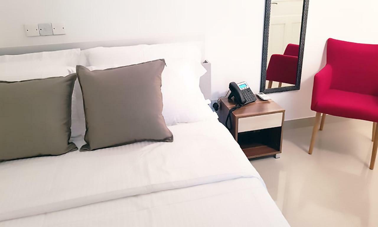 Hotel Amina Residency Malé Esterno foto